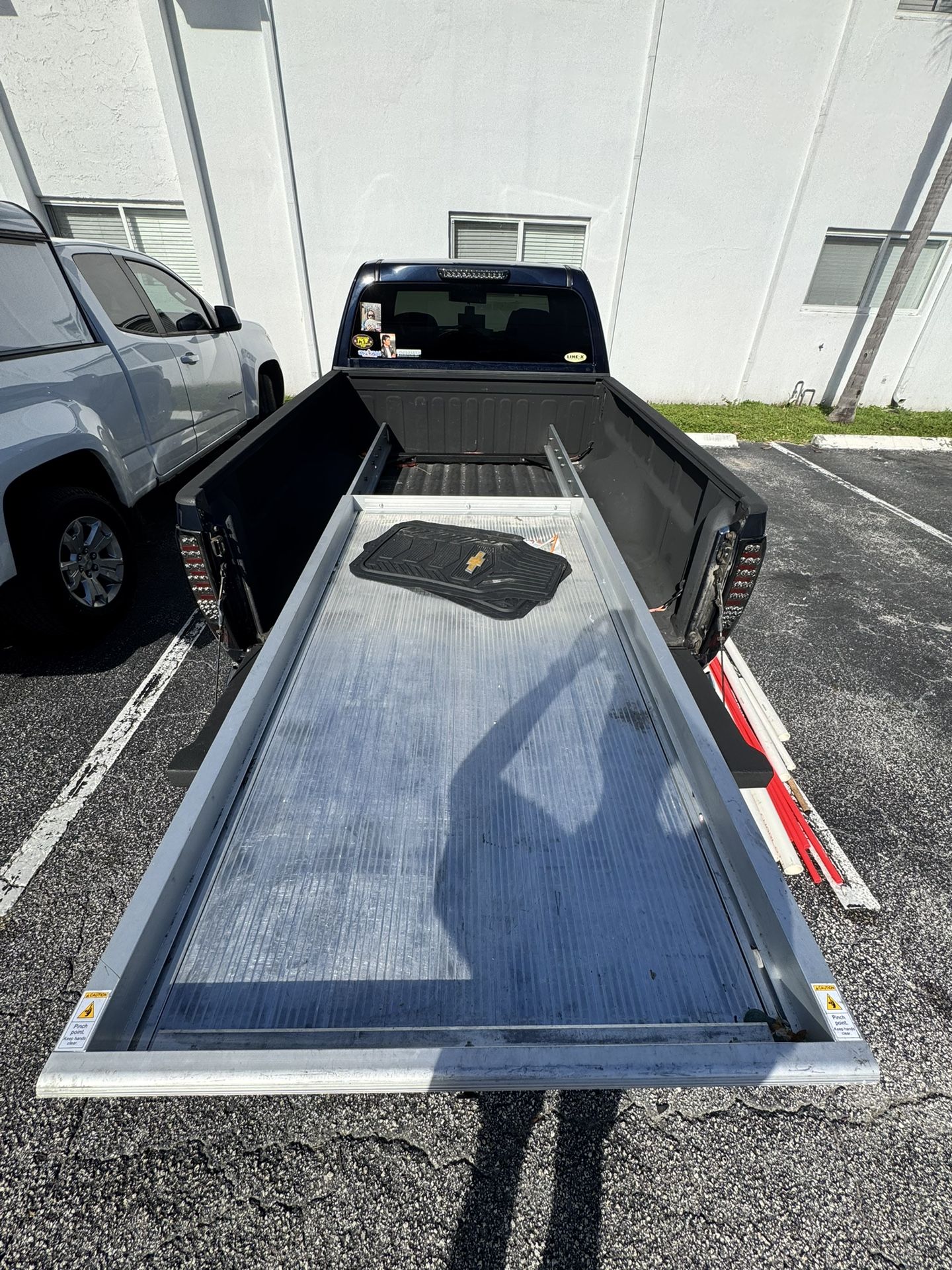 Jotto Cargo Slider 72x40