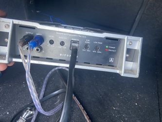 Still have this system in my car hmu ! Hifonics amp 1500 watts . Rockford pt1 12 inch sub with ported box 250 obo
