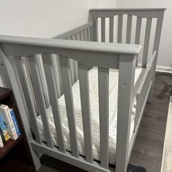 Crib (with Toddler Bed Conversion Kit)