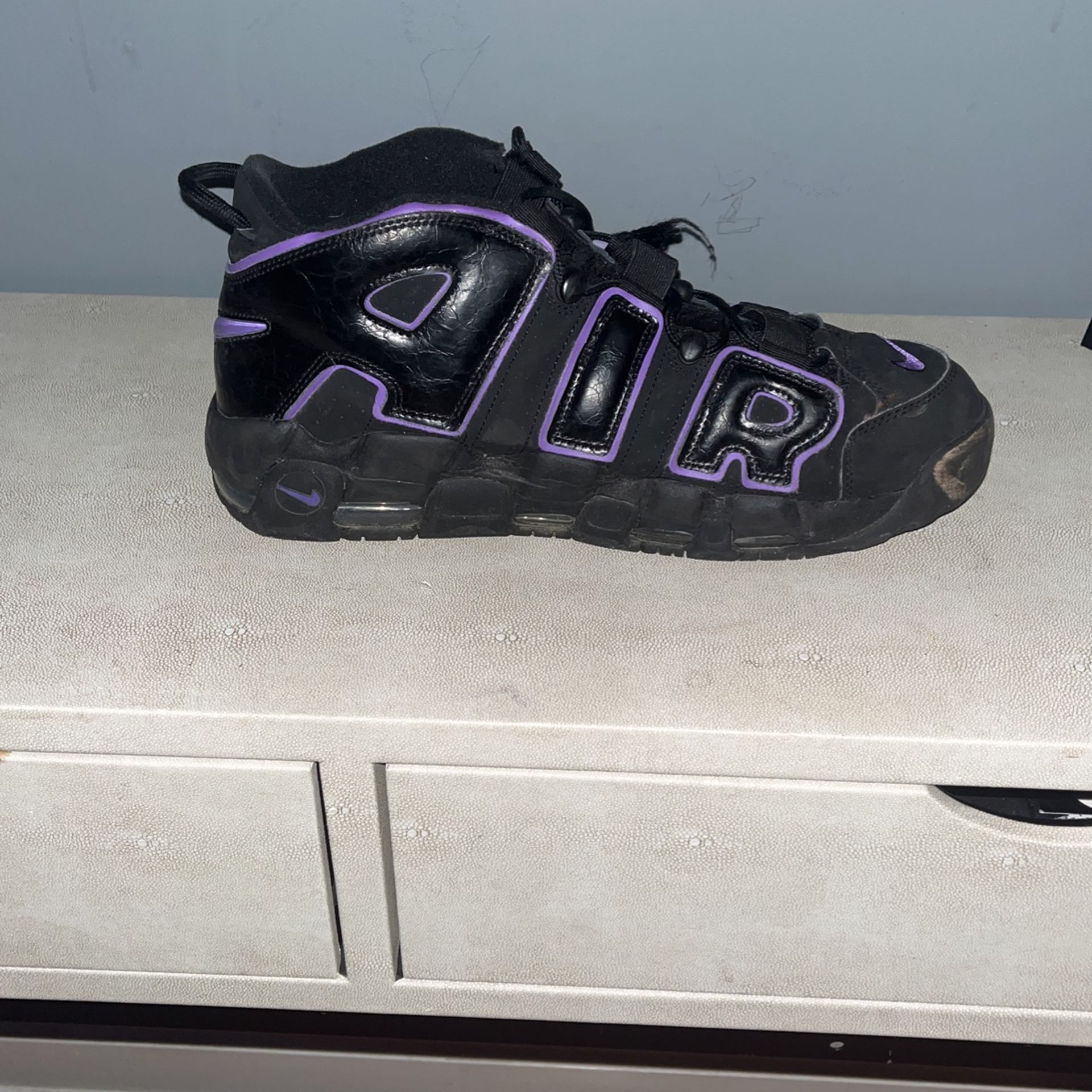 Nike Air purple And Black