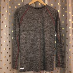Men’s Russell dri-power size MEDIUM grey and red athletic shirt