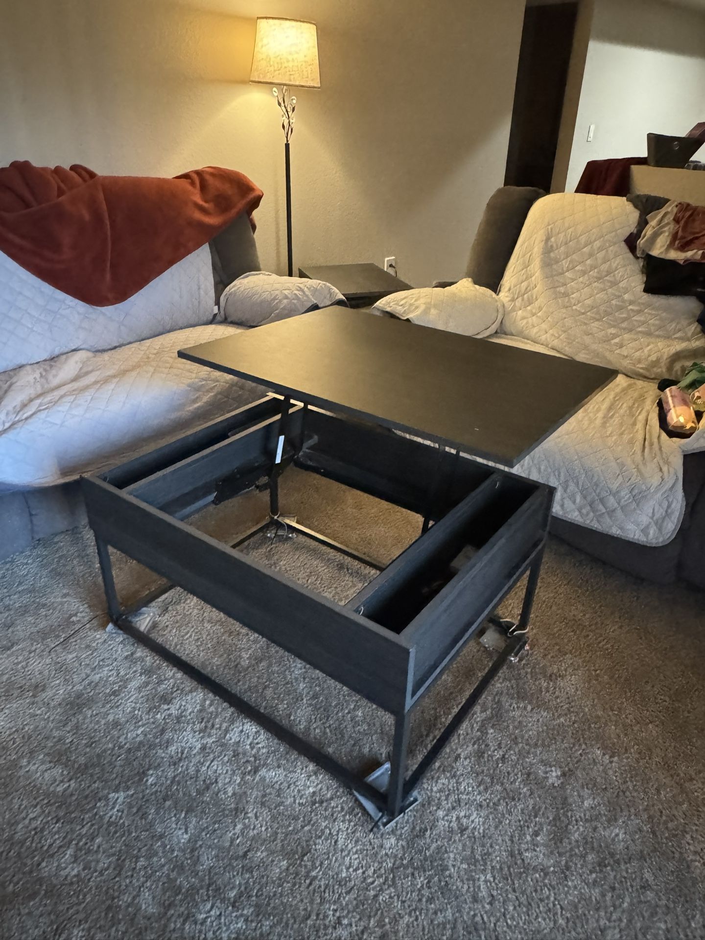 📦 Lift-Top Coffee Table with Storage + Wheels