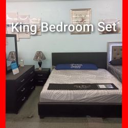 🚨 King Bedroom Set 