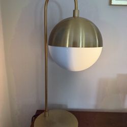 💡 Gold & Glass Modern Table Lamp