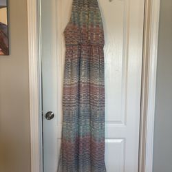 Mix Of Women’s Clothing- mostly Mediums 