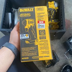 Dewalt Atomic Impact 