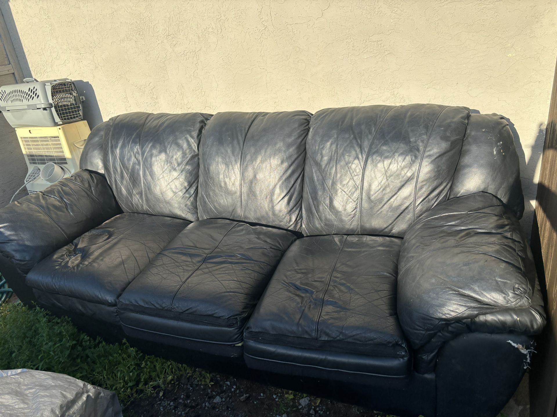 Black Leather Couch Free