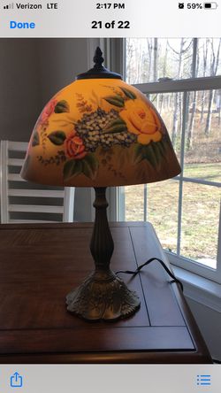 Victorian style table lamp