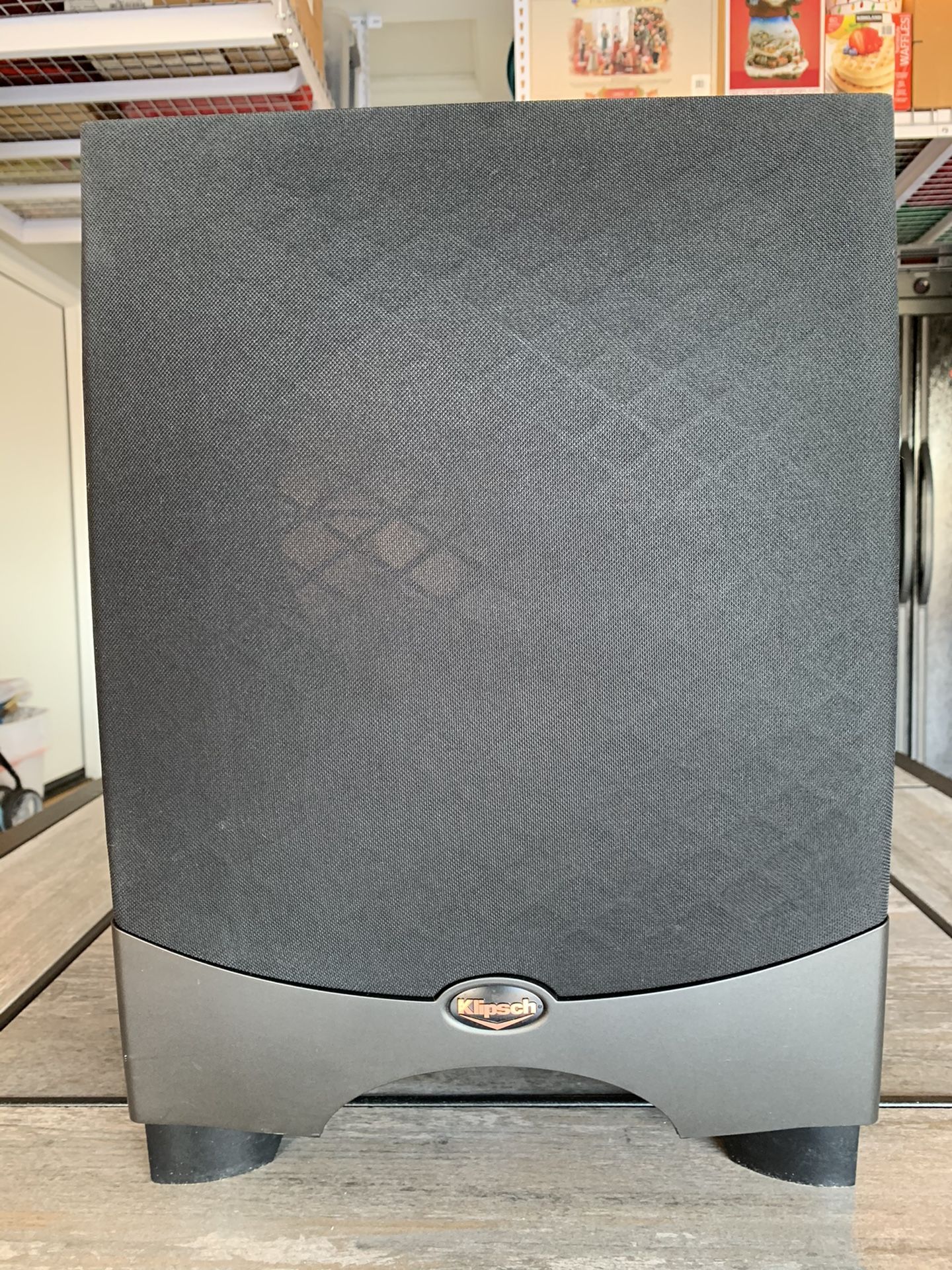 Klipsch RW 10 Powered Subwoofer Parts or Repair for Sale in
