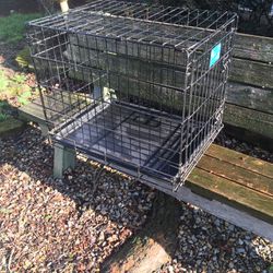 Medium Folding Dog Cage 