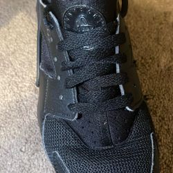 Nike Huarache Y6.5
