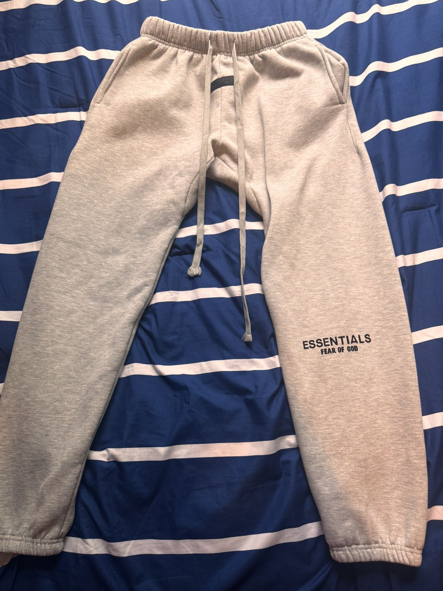 Grey, Essential Pants Medium