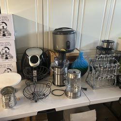 Lot of Kitchen Small Appliances and Accessories 