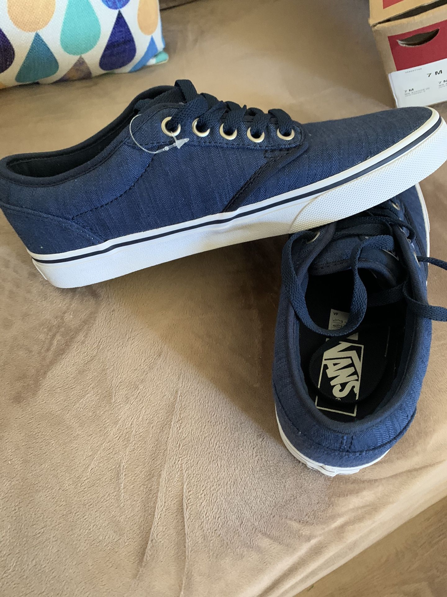 Vans Atwood