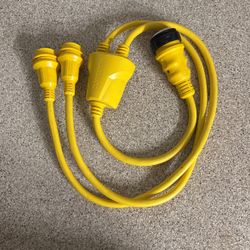 Marinco Reverse Y Adapter 