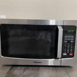 Toshiba Stainless Steel Microwave