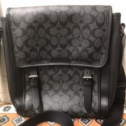  Coach Messenger Bag