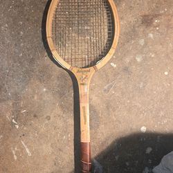 Vintage tennis rackets