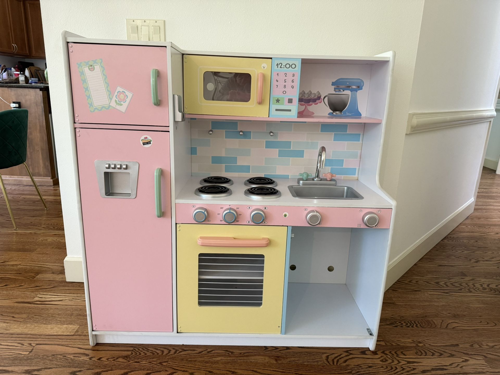 KidKraft Pastel Play Kitchen