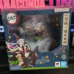 Demon slayer Daki and Gyutaro