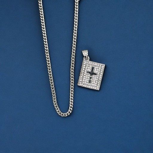 Stainless Steel Pendent And Chain 24"