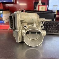 2010-2019 TOYOTA COROLLA 1.8L THROTTLE BODY ASSEMBLY # 22030-0T080 OEM
