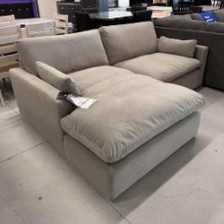 Ashley Raf/Laf Comfy Cloud Modular Plush Sectionals Sofas Couchs 