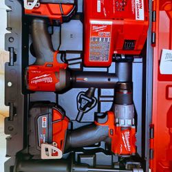 Milwaukee Drill Set New 