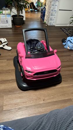 Ford mustang walker pink 