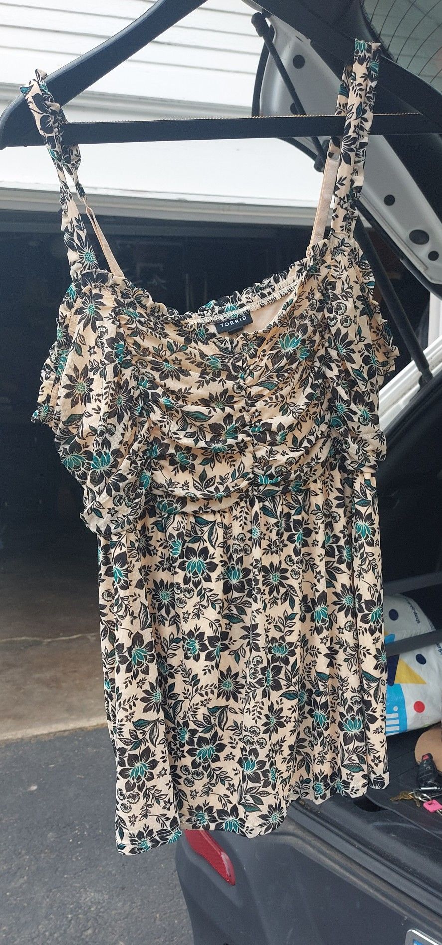Adorable Floral Babydoll Top From Torrid - Never Worn!