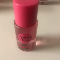 Small Body Pink Spray FRESH& CLEAN $6