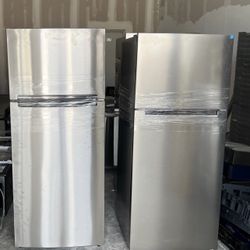 whirlpool refrigerator