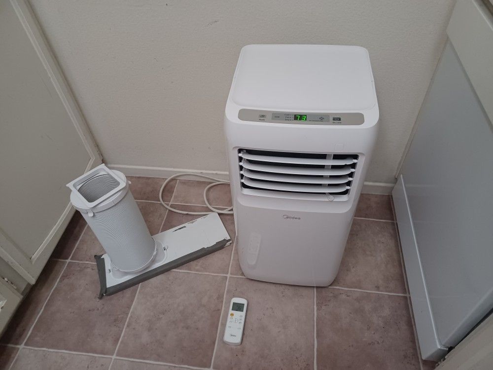 Midea 8000 BTU 3-in-1 Portable Air Conditioner with Remot