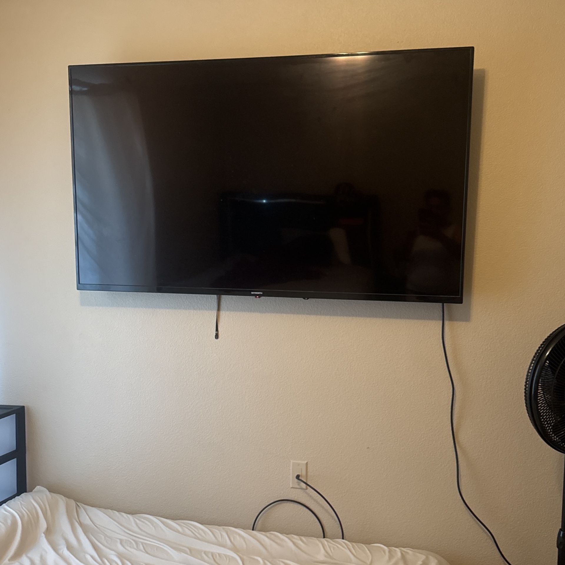 55 Inch Flat Screen Skyworth 
