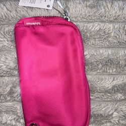 lululemon belt bag 