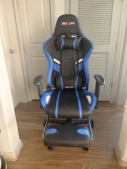 DOUXLife Gaming Chair with Massage + Footrest