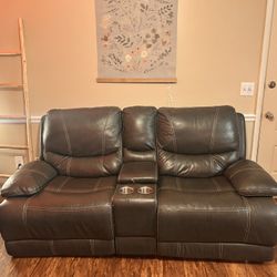 Brown PULL OUT Couches 