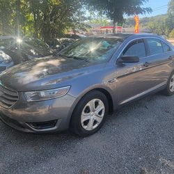 2013 Ford Taurus