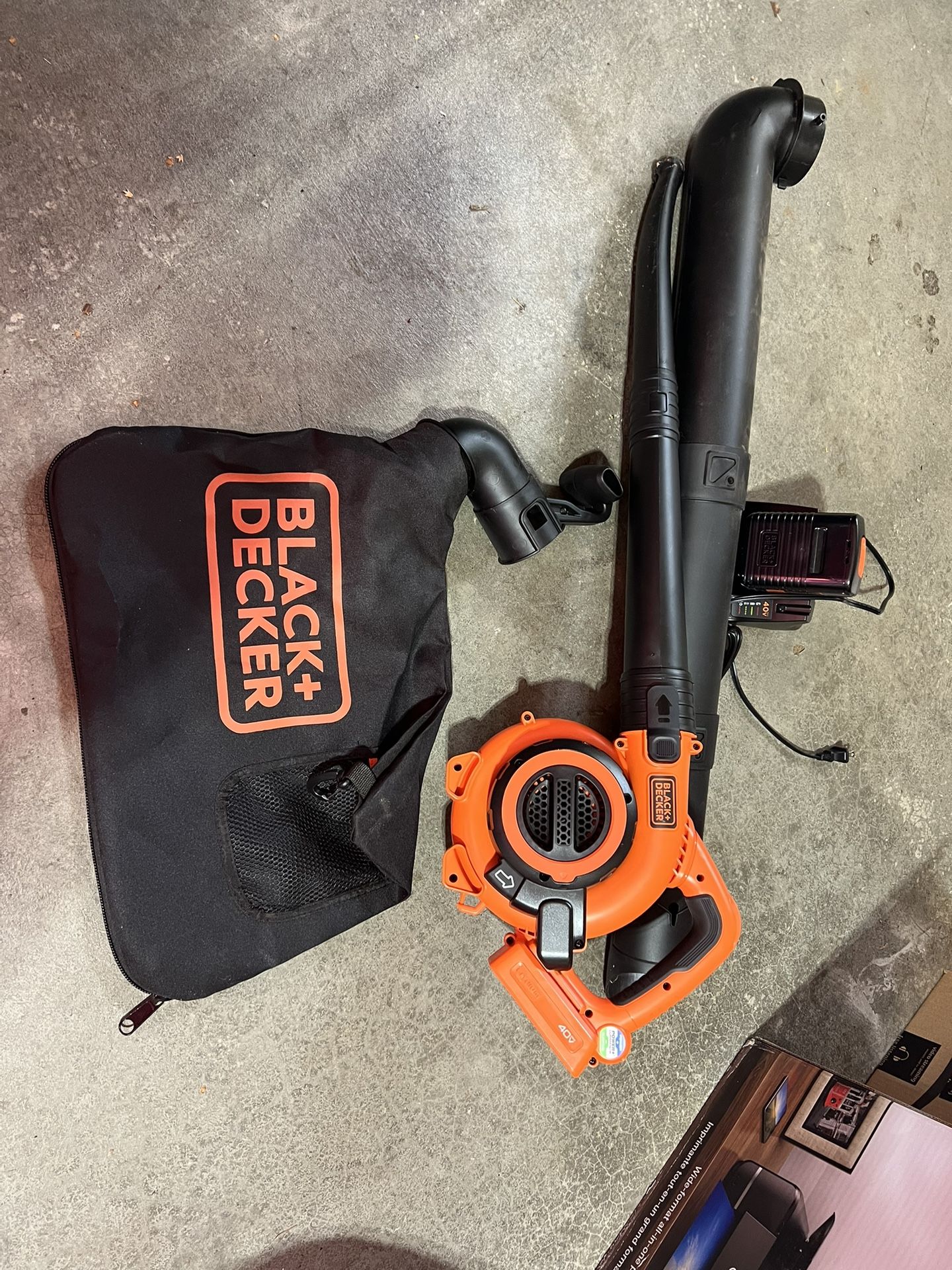 BLACK+DECKER 40V Cordless Leaf Blower and Vacuum Combo – Gently Used, Great Condition!