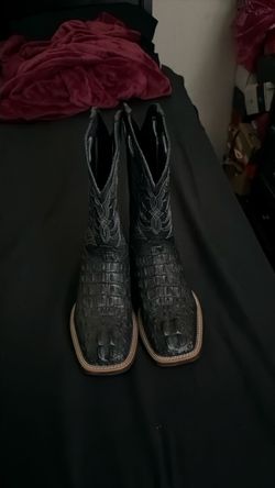 Cavender Gator Cowboy boots