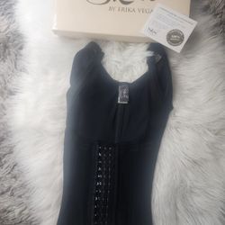 Chaleco Ericka Vega 4Ech