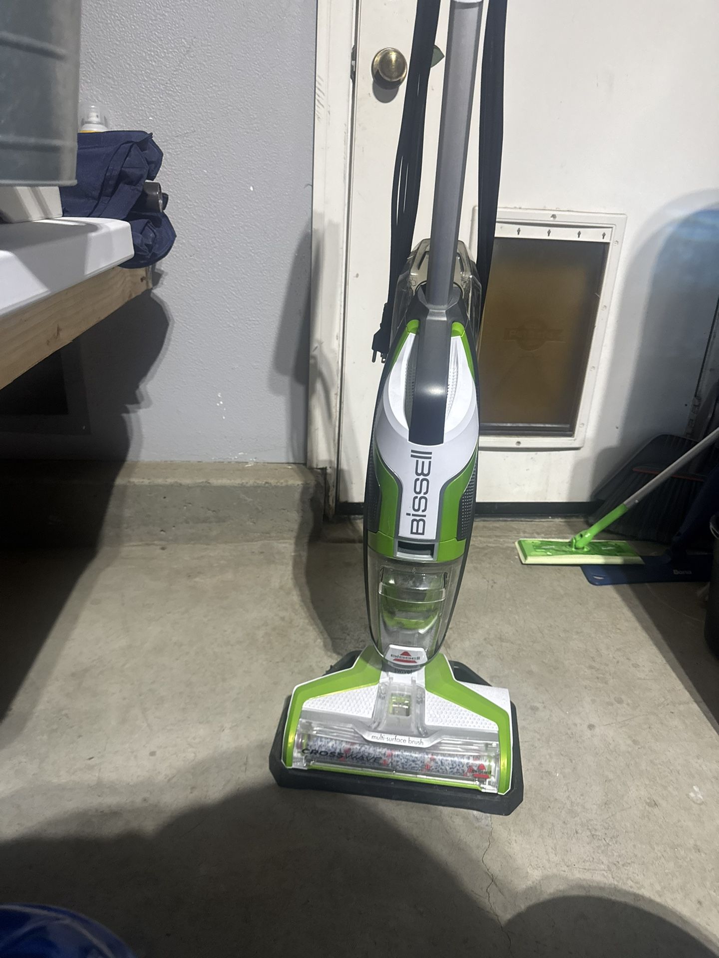 Carpet / Rug Shampooer