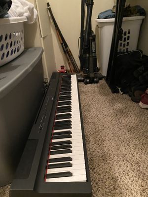 Photo P-125 Yamaha Keyboard