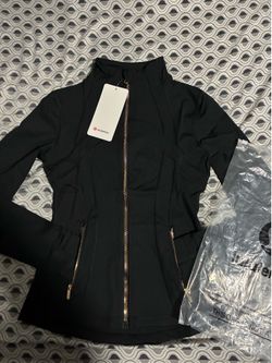 lululemon defined size 4