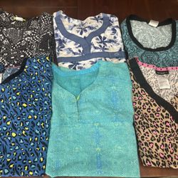 Scrub Tops With Pockets!!