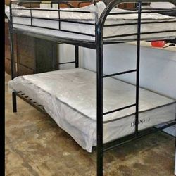 New Twin/twin Bunkbed + Mattress 