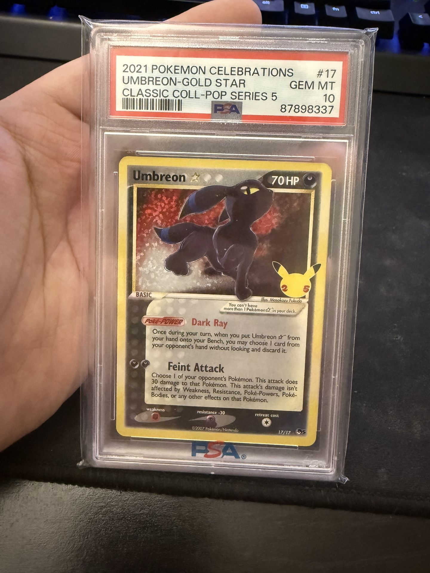 Umbreon Gold Star Celebrations PSA 10