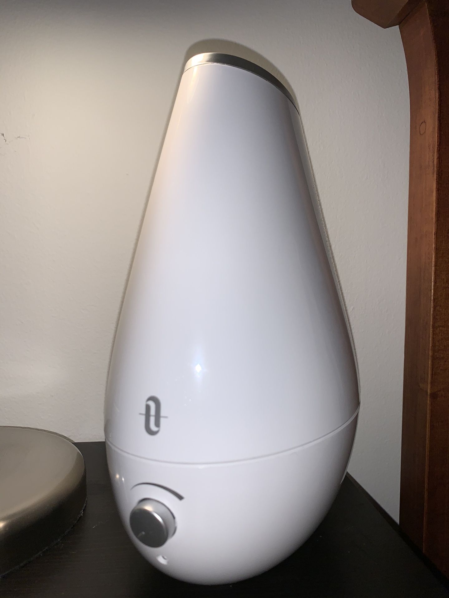 Sleek White Humidifier