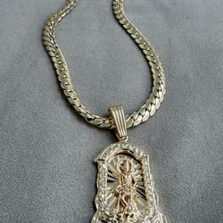  Miami Cuban links necklace and Saint Lazaro pendant‼️ 