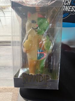 LIMITED RIP N DIP RADIOACTIVE NERM VINYL FIGURE 213/500